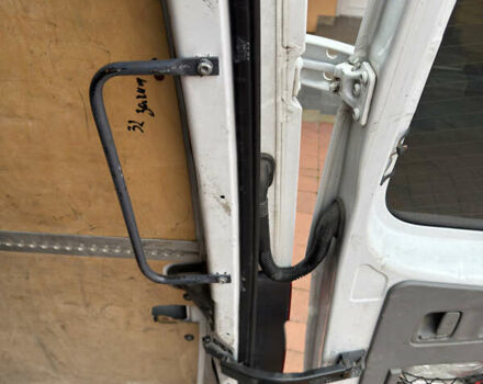 Білий Мерседес Sprinter, об'ємом двигуна 2.2 л та пробігом 430 тис. км за 11900 $, фото 27 на Automoto.ua