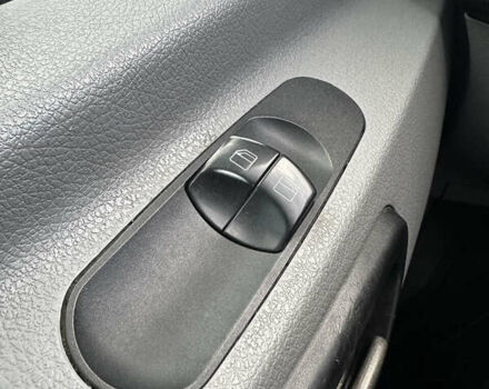 Белый Мерседес Sprinter, объемом двигателя 2.99 л и пробегом 489 тыс. км за 13499 $, фото 29 на Automoto.ua