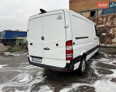 Белый Мерседес Sprinter, объемом двигателя 2.1 л и пробегом 370 тыс. км за 12800 $, фото 3 на Automoto.ua