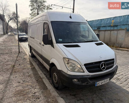 Белый Мерседес Sprinter, объемом двигателя 2.14 л и пробегом 557 тыс. км за 11300 $, фото 11 на Automoto.ua