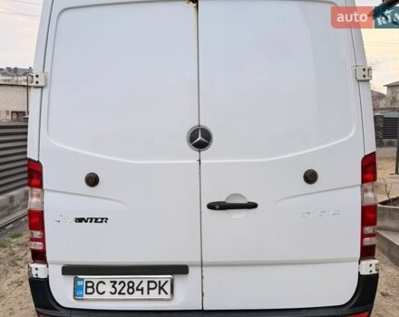 Белый Мерседес Sprinter, объемом двигателя 2.14 л и пробегом 504 тыс. км за 15000 $, фото 5 на Automoto.ua