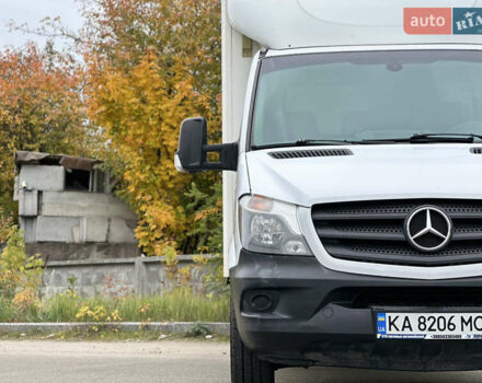 Белый Мерседес Sprinter, объемом двигателя 2.2 л и пробегом 301 тыс. км за 18999 $, фото 6 на Automoto.ua
