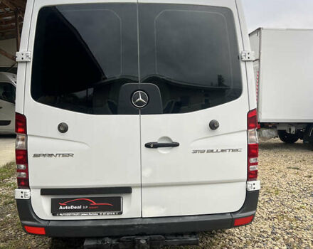 Белый Мерседес Sprinter, объемом двигателя 3 л и пробегом 360 тыс. км за 21500 $, фото 8 на Automoto.ua