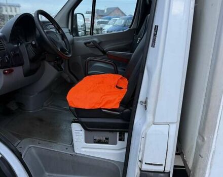Белый Мерседес Sprinter, объемом двигателя 2.2 л и пробегом 340 тыс. км за 19900 $, фото 4 на Automoto.ua