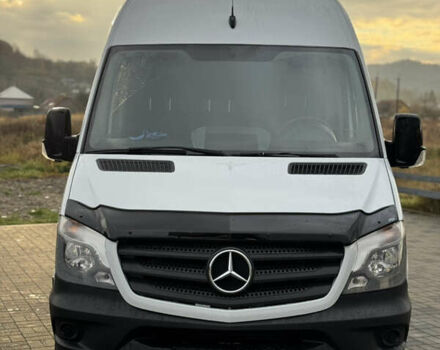 Белый Мерседес Sprinter, объемом двигателя 2.99 л и пробегом 518 тыс. км за 18999 $, фото 3 на Automoto.ua