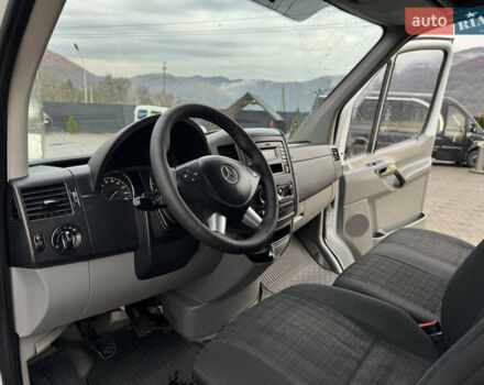 Белый Мерседес Sprinter, объемом двигателя 2.99 л и пробегом 518 тыс. км за 18999 $, фото 32 на Automoto.ua