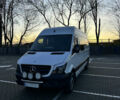 Белый Мерседес Sprinter, объемом двигателя 2.2 л и пробегом 362 тыс. км за 16900 $, фото 3 на Automoto.ua