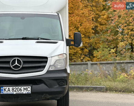Белый Мерседес Sprinter, объемом двигателя 2.2 л и пробегом 301 тыс. км за 18999 $, фото 3 на Automoto.ua