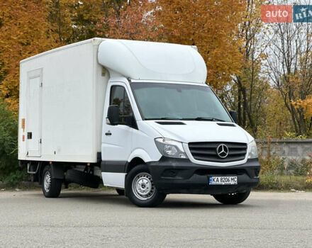 Белый Мерседес Sprinter, объемом двигателя 2.2 л и пробегом 301 тыс. км за 18999 $, фото 5 на Automoto.ua