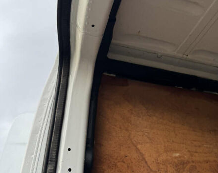 Белый Мерседес Sprinter, объемом двигателя 2.99 л и пробегом 518 тыс. км за 18999 $, фото 57 на Automoto.ua