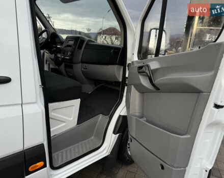 Белый Мерседес Sprinter, объемом двигателя 2.99 л и пробегом 518 тыс. км за 18999 $, фото 29 на Automoto.ua