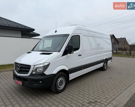 Белый Мерседес Sprinter, объемом двигателя 0 л и пробегом 294 тыс. км за 15800 $, фото 8 на Automoto.ua