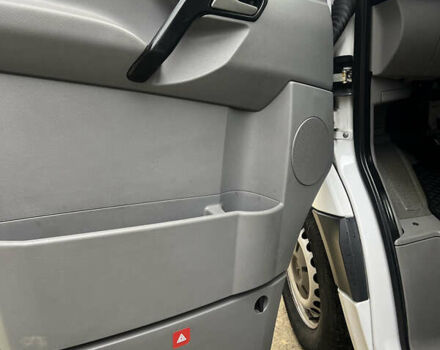 Белый Мерседес Sprinter, объемом двигателя 3 л и пробегом 360 тыс. км за 21500 $, фото 18 на Automoto.ua