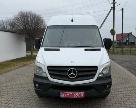 Белый Мерседес Sprinter, объемом двигателя 0 л и пробегом 294 тыс. км за 15800 $, фото 7 на Automoto.ua