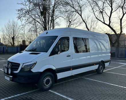 Белый Мерседес Sprinter, объемом двигателя 2.2 л и пробегом 362 тыс. км за 16900 $, фото 2 на Automoto.ua