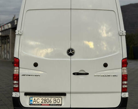 Белый Мерседес Sprinter, объемом двигателя 2.99 л и пробегом 518 тыс. км за 18999 $, фото 2 на Automoto.ua