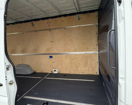 Белый Мерседес Sprinter, объемом двигателя 0 л и пробегом 294 тыс. км за 15800 $, фото 15 на Automoto.ua