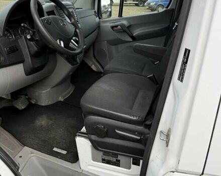 Білий Мерседес Sprinter, об'ємом двигуна 2.2 л та пробігом 253 тис. км за 18900 $, фото 3 на Automoto.ua