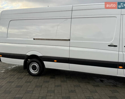 Белый Мерседес Sprinter, объемом двигателя 2.99 л и пробегом 518 тыс. км за 18999 $, фото 67 на Automoto.ua