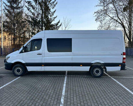 Белый Мерседес Sprinter, объемом двигателя 2.2 л и пробегом 362 тыс. км за 16900 $, фото 4 на Automoto.ua