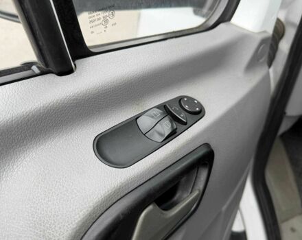 Белый Мерседес Sprinter, объемом двигателя 3 л и пробегом 429 тыс. км за 30000 $, фото 18 на Automoto.ua