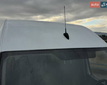 Белый Мерседес Sprinter, объемом двигателя 2.99 л и пробегом 518 тыс. км за 18999 $, фото 20 на Automoto.ua