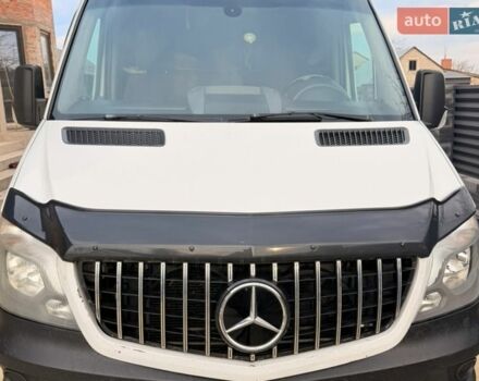 Белый Мерседес Sprinter, объемом двигателя 2.14 л и пробегом 504 тыс. км за 15000 $, фото 2 на Automoto.ua