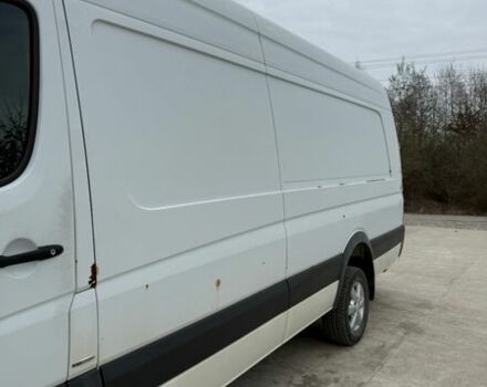 Белый Мерседес Sprinter, объемом двигателя 2.99 л и пробегом 560 тыс. км за 19500 $, фото 2 на Automoto.ua
