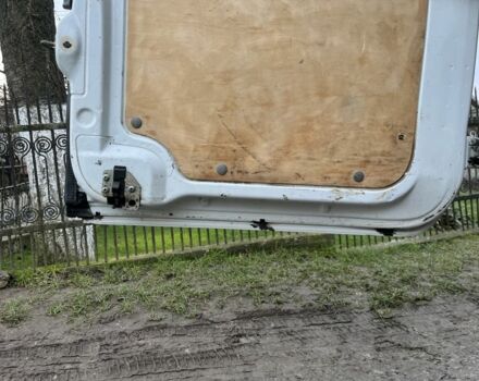 Белый Мерседес Sprinter, объемом двигателя 3 л и пробегом 498 тыс. км за 37131 $, фото 8 на Automoto.ua