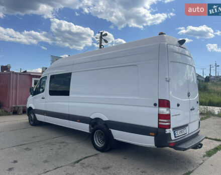 Белый Мерседес Sprinter, объемом двигателя 2.2 л и пробегом 195 тыс. км за 38500 $, фото 4 на Automoto.ua