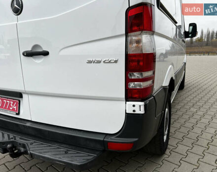 Белый Мерседес Sprinter, объемом двигателя 2.2 л и пробегом 272 тыс. км за 14800 $, фото 12 на Automoto.ua