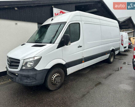 Мерседес Sprinter 2015 в Кременце на Automoto.ua Белый Мерседес Sprinter, объемом двигателя 3 л и пробегом 186 тыс. км за 35200 $, фото 8 на Automoto.ua