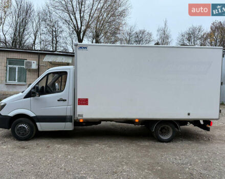 Белый Мерседес Sprinter, объемом двигателя 2.2 л и пробегом 112 тыс. км за 25545 $, фото 3 на Automoto.ua