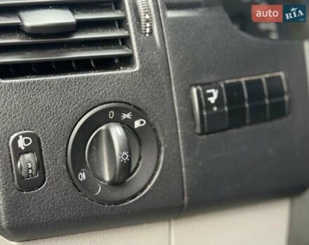 Білий Мерседес Sprinter, об'ємом двигуна 0 л та пробігом 185 тис. км за 16700 $, фото 8 на Automoto.ua