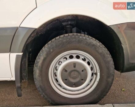 Белый Мерседес Sprinter, объемом двигателя 2.2 л и пробегом 340 тыс. км за 17500 $, фото 9 на Automoto.ua