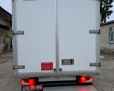 Белый Мерседес Sprinter, объемом двигателя 2.2 л и пробегом 112 тыс. км за 25545 $, фото 7 на Automoto.ua