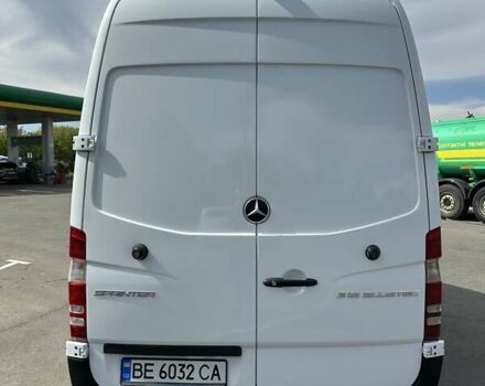 Белый Мерседес Sprinter, объемом двигателя 2.14 л и пробегом 419 тыс. км за 15800 $, фото 2 на Automoto.ua