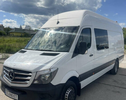 Белый Мерседес Sprinter, объемом двигателя 2.2 л и пробегом 195 тыс. км за 38500 $, фото 2 на Automoto.ua