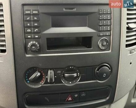Білий Мерседес Sprinter, об'ємом двигуна 0 л та пробігом 185 тис. км за 16700 $, фото 9 на Automoto.ua