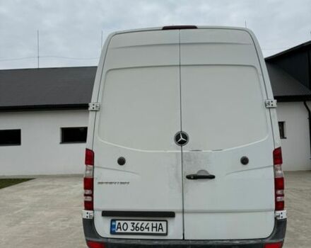 Белый Мерседес Sprinter, объемом двигателя 2.99 л и пробегом 560 тыс. км за 19500 $, фото 3 на Automoto.ua