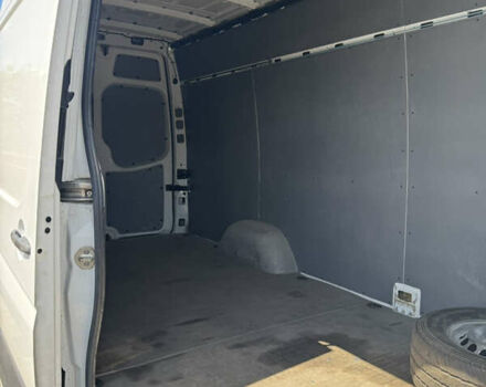 Белый Мерседес Sprinter, объемом двигателя 2.69 л и пробегом 393 тыс. км за 16000 $, фото 8 на Automoto.ua
