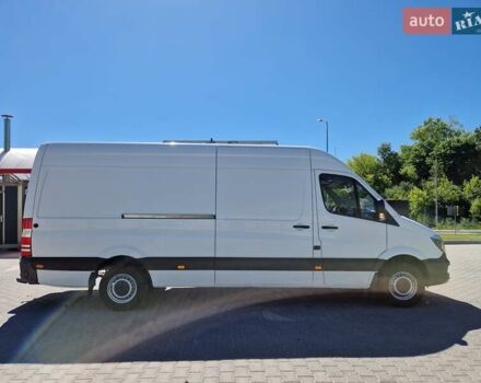Белый Мерседес Sprinter, объемом двигателя 2.2 л и пробегом 340 тыс. км за 17500 $, фото 2 на Automoto.ua
