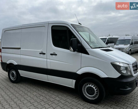 Белый Мерседес Sprinter, объемом двигателя 2.2 л и пробегом 272 тыс. км за 14800 $, фото 9 на Automoto.ua
