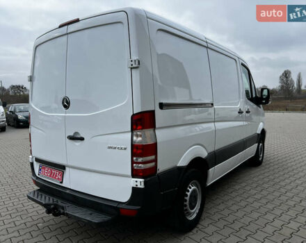 Белый Мерседес Sprinter, объемом двигателя 2.2 л и пробегом 272 тыс. км за 14800 $, фото 6 на Automoto.ua