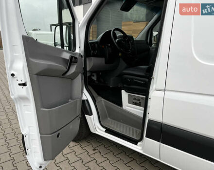 Белый Мерседес Sprinter, объемом двигателя 2.2 л и пробегом 272 тыс. км за 14800 $, фото 26 на Automoto.ua