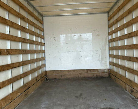 Белый Мерседес Sprinter, объемом двигателя 2.2 л и пробегом 112 тыс. км за 25545 $, фото 19 на Automoto.ua