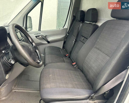 Мерседес Sprinter 2015 в Кременце на Automoto.ua Белый Мерседес Sprinter, объемом двигателя 3 л и пробегом 186 тыс. км за 35200 $, фото 9 на Automoto.ua