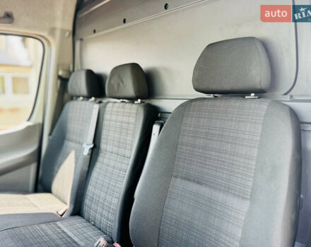 Белый Мерседес Sprinter, объемом двигателя 2.69 л и пробегом 393 тыс. км за 16000 $, фото 6 на Automoto.ua