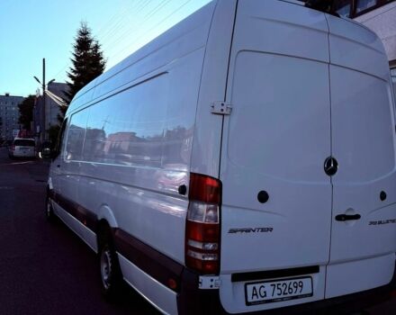 Белый Мерседес Sprinter, объемом двигателя 3 л и пробегом 199 тыс. км за 30900 $, фото 2 на Automoto.ua
