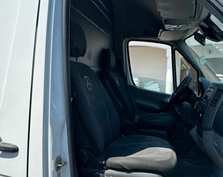 Белый Мерседес Sprinter, объемом двигателя 2.2 л и пробегом 354 тыс. км за 27499 $, фото 9 на Automoto.ua